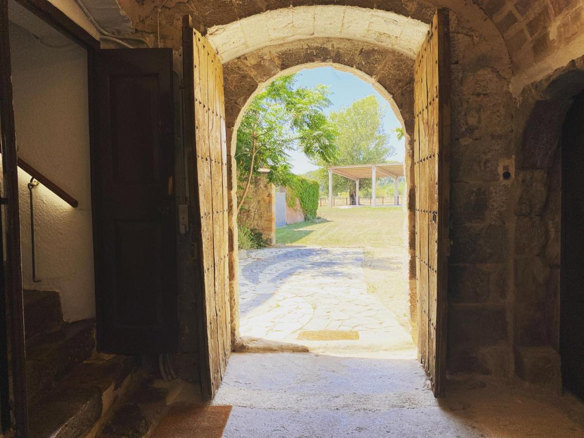 Cal Robusto, Apartament In Masia With Horses Siurana  Exterior foto