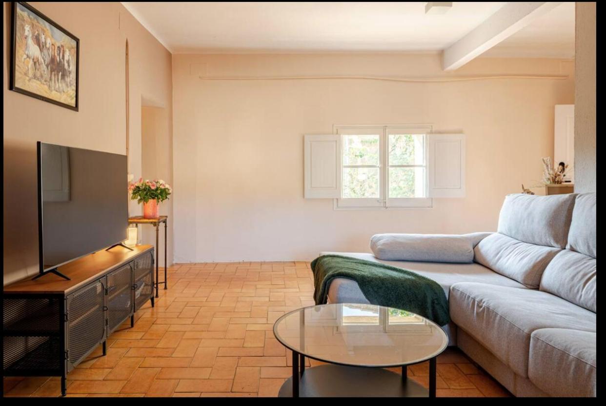 Cal Robusto, Apartament In Masia With Horses Siurana  Exterior foto